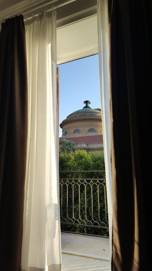 Porta Maqueda Bed & Breakfast Palermo Bagian luar foto