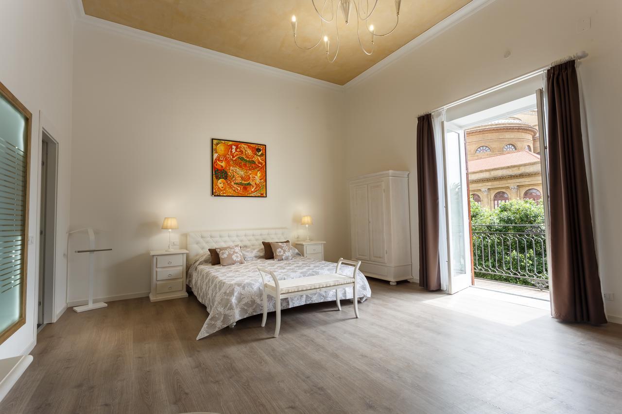 Porta Maqueda Bed & Breakfast Palermo Bagian luar foto