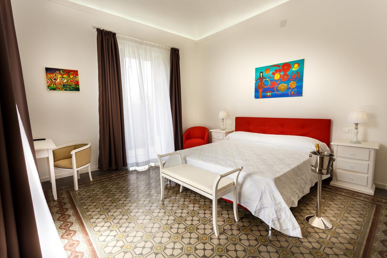 Porta Maqueda Bed & Breakfast Palermo Bagian luar foto